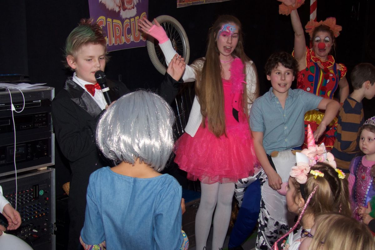 kindermaskenball2019